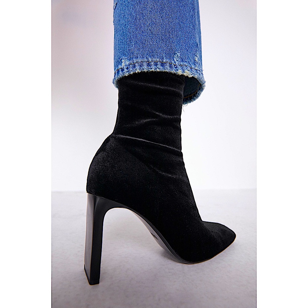 ZARA Velvet Heeled Ankle Boots